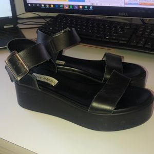 Steve Madden Platform Sandal